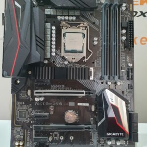 Intel Core i9-9900KF + Z390 Gaming X Gigabyte (USADO)